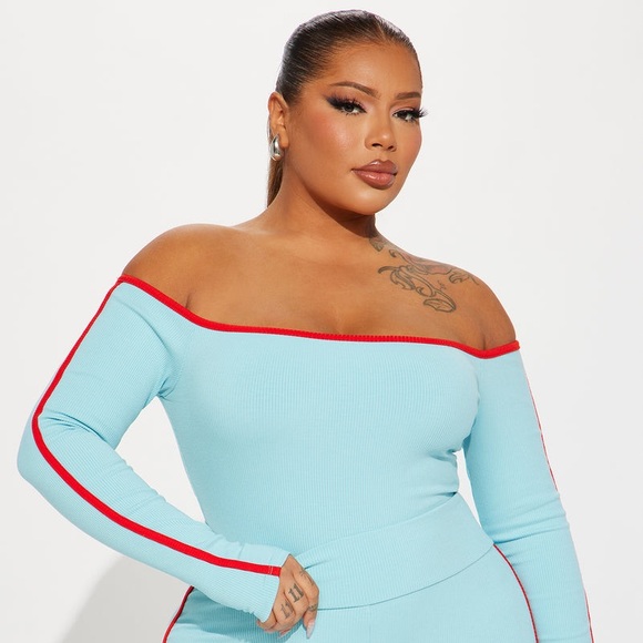 🆕 Fashion Nova Tyla Snatched Bodysuit/Pants Turquoise/Red 2-Piece Combo 2X - Picture 3 of 6